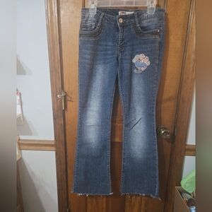 lei Women's Size 7 Flare Jeans with Embroidered Patch